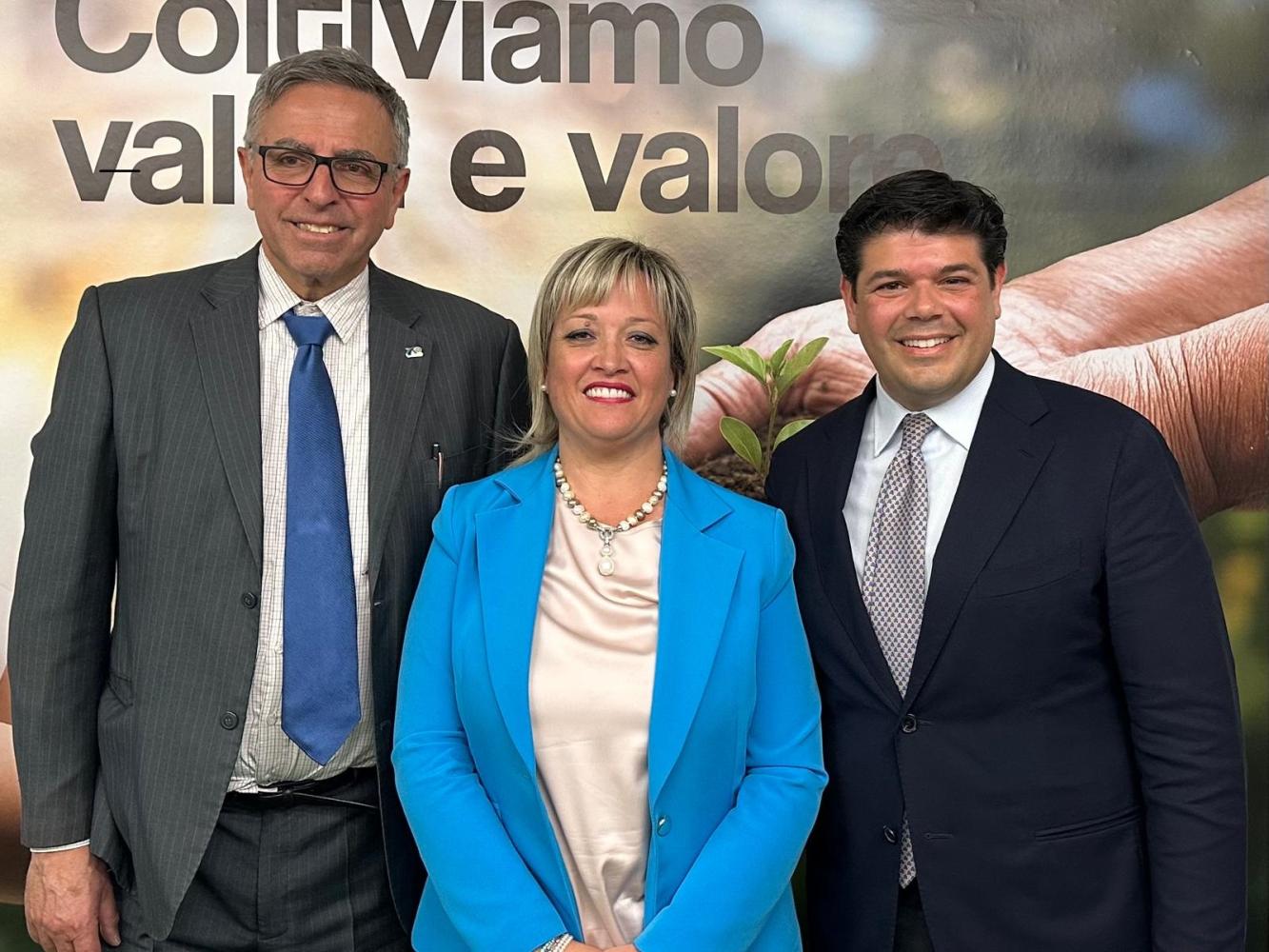 https://www.terredichieti.net/archivi/immagini/2025/L/Lancianofiera-Cda_da-sin.-Paone,-Mercurio,-De-Felice.jpg