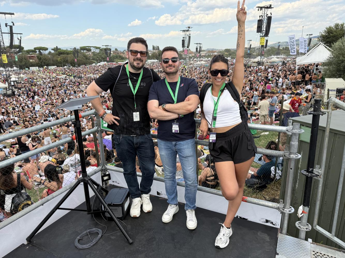 https://www.terredichieti.net/archivi/immagini/2026/A/Al-centro-Pasquale-Elia-editor-di-Radio-Teate-On-Air,-a-destra-Martina-Vecchio-e-a-sinistra-Gianmarco-Garofalo.jpeg